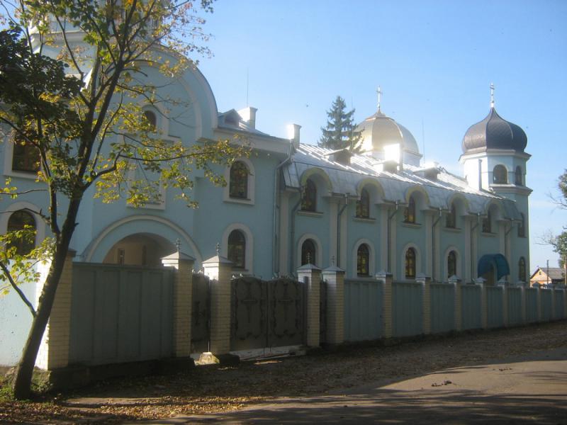Свято-Покровський монастир у Гощі