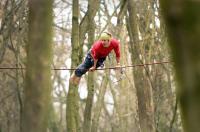 г slackline-  : "      "