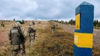 Українські військові мінують небезпечні напрямки на кордоні з Білоруссю 