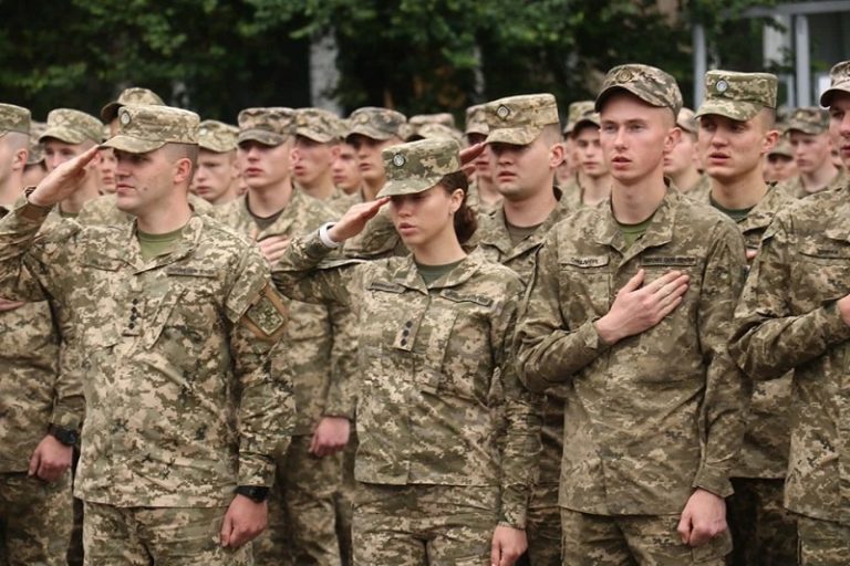 офіцери запасу