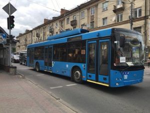 громадський транспорт