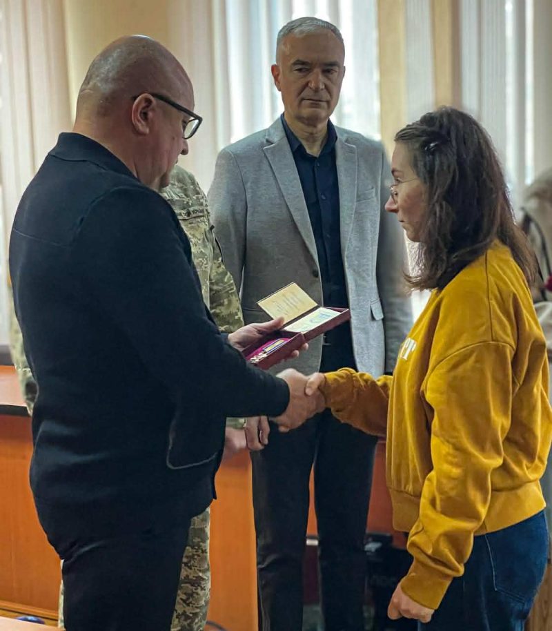 Вручення нагород родинам загиблих Захисників