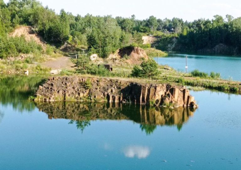 Базальтові стовпи