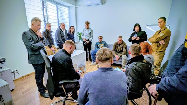 простір