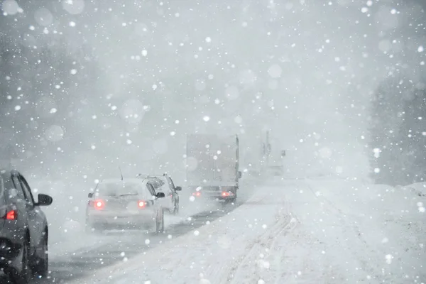 сильний сніг