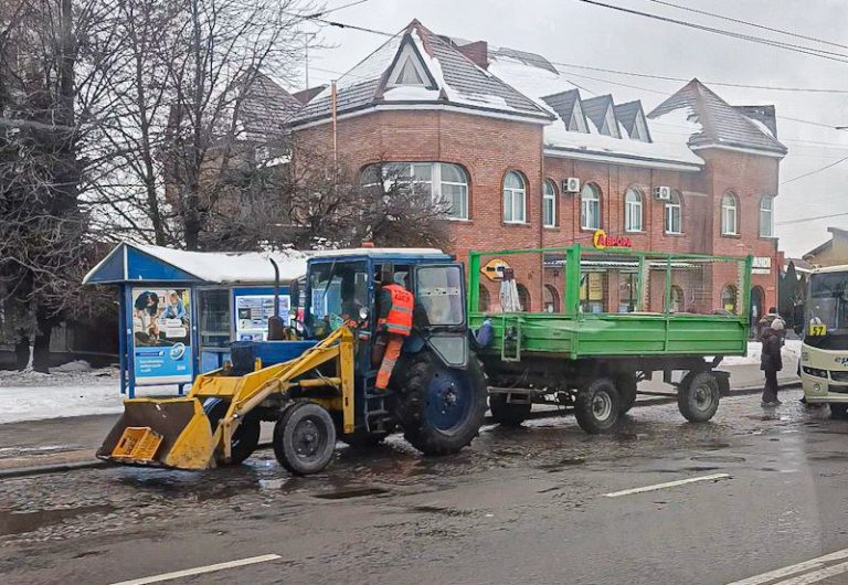 очищають дороги