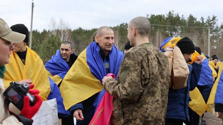 27 військових із Рівненщини