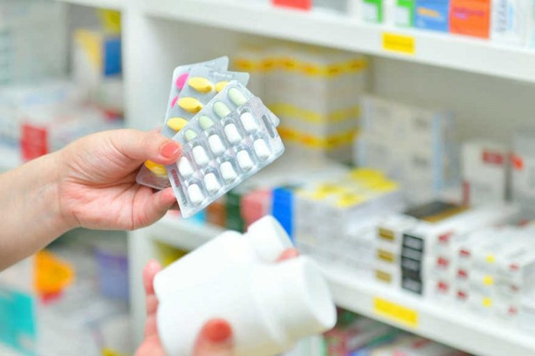 ліки на АЗС