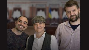 пару двох чоловіків