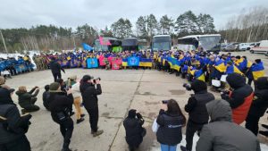 14 військових