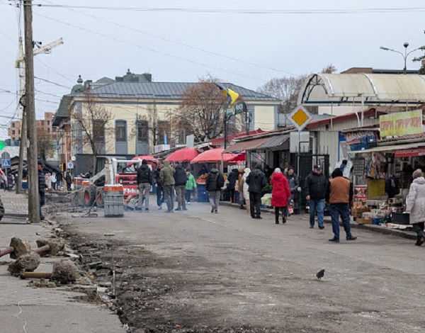продавці засмічують територію