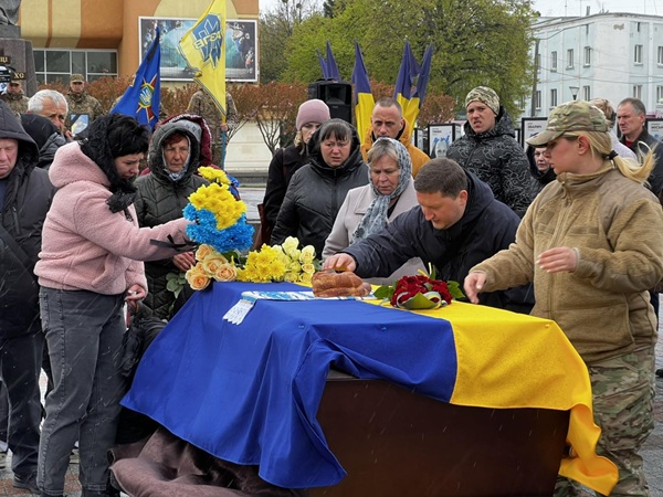 прощання з Володимиром Зимою
