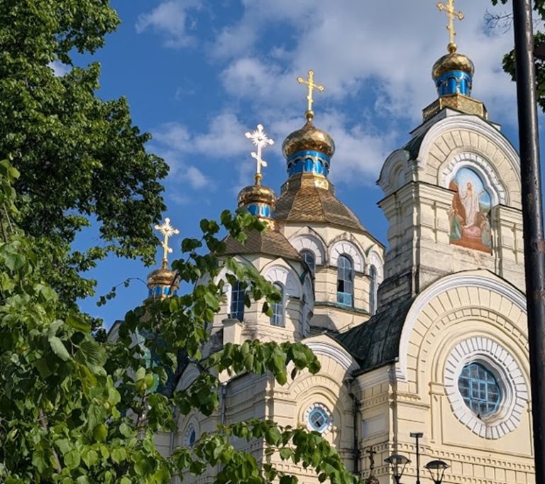 Яке сьогодні церковне свято: що не можна робити на Собор 12 апостолів