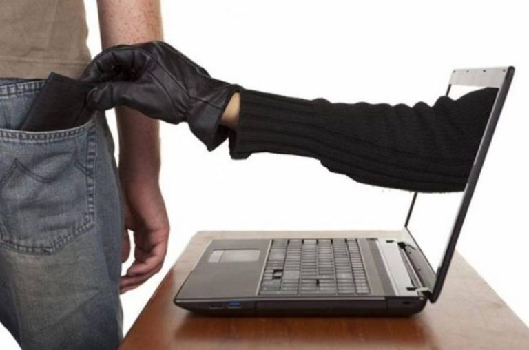 Шахраї маскуються під збір підписів за петиції про загиблих військових