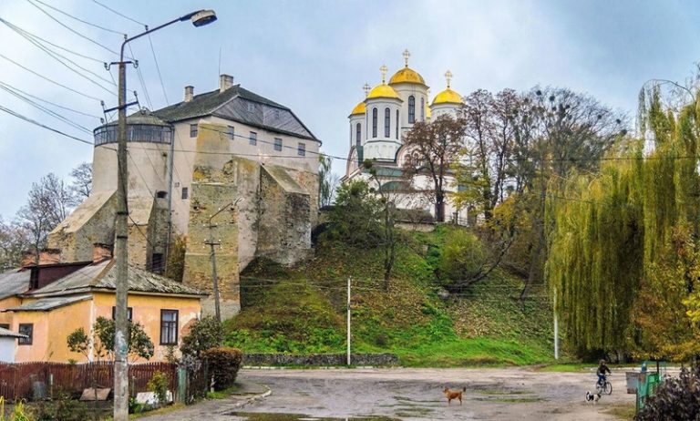 Як святкуватимуть День міста в Острозі: концерти, ярмарок і спортивні події