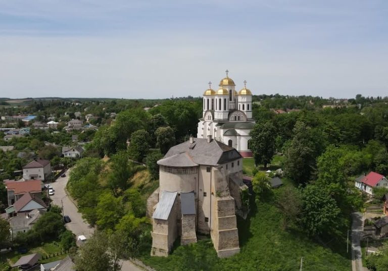 острозький замок