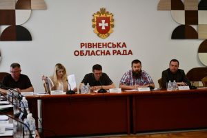 Рівненська облрада готує звернення