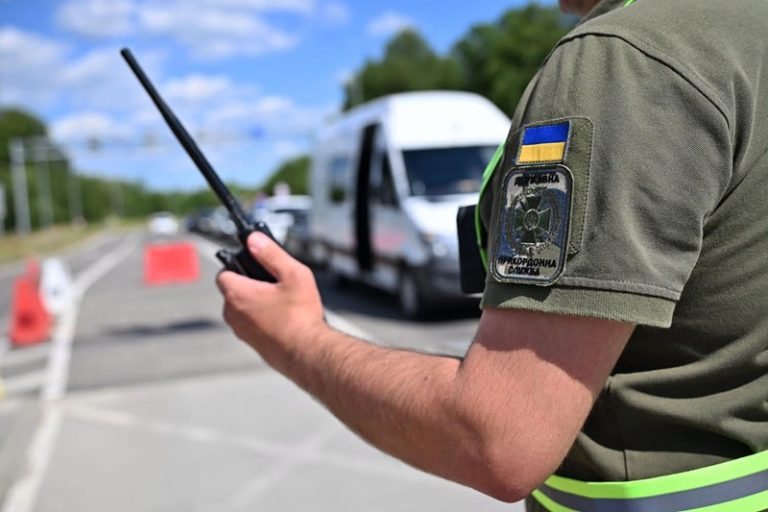 Черги на кордоні з Польщею 30 червня: де найбільше накопичення автомобілів