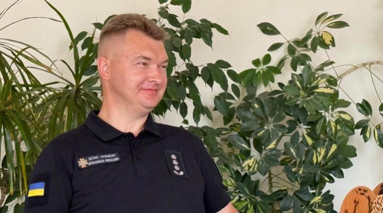 У Сарнах представили нового начальника ДСНС: що задекларував Олександр Ребров