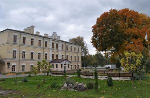 військовий ліцей набирає дівчат