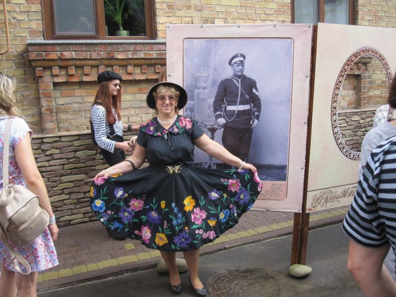 свято на Поштовій