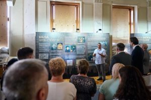 Острозька Біблія у Верховній Раді