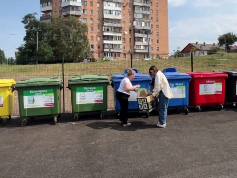 У Рівному запрацювали два нові Центри управління відходами