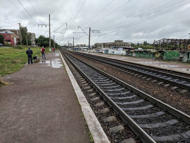 Потяги більше не зупинятимуться на «Дворецькій»: рішення обурило рівнян