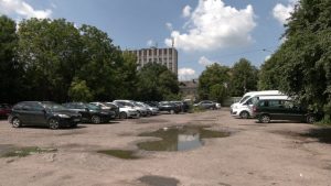 парковка на 16 Липня