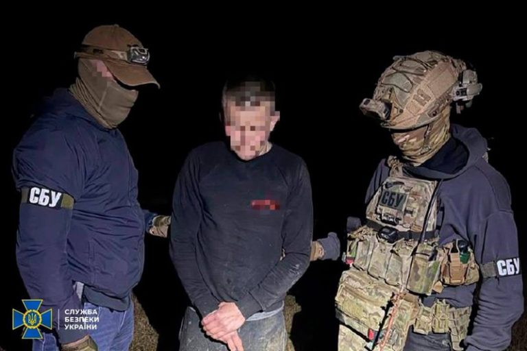 У приватному будинку на Рівненщині виготовляли метамфетамін: організатор отримав понад 10 років тюрми
